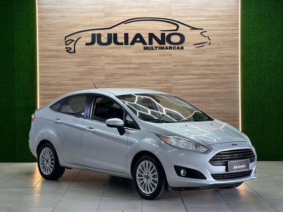 FORD FIESTA 1.6 TITANIUM SEDAN 16V FLEX 4P POWERSHIFT FORD FIESTA 1.6 TITANIUM SEDAN 16V FLEX 4P POWERSHIFT